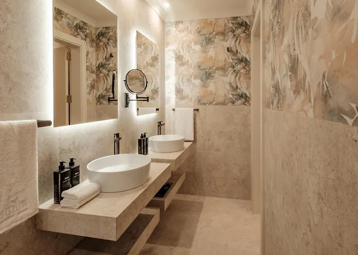 Sterling Luxury Βαλέτα