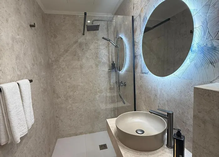 Sterling Luxury Ξενοδοχείο Βαλέτα