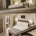 Sterling Luxury Hotel *