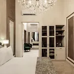 Hotel Sterling Luxury *
