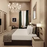 Sterling Luxury Hotel *
