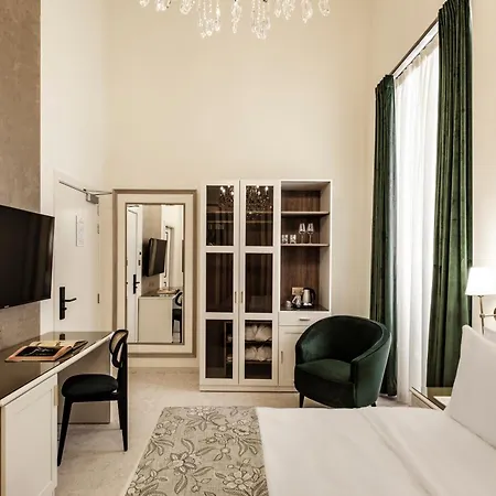 Hotell Sterling Luxury Valletta