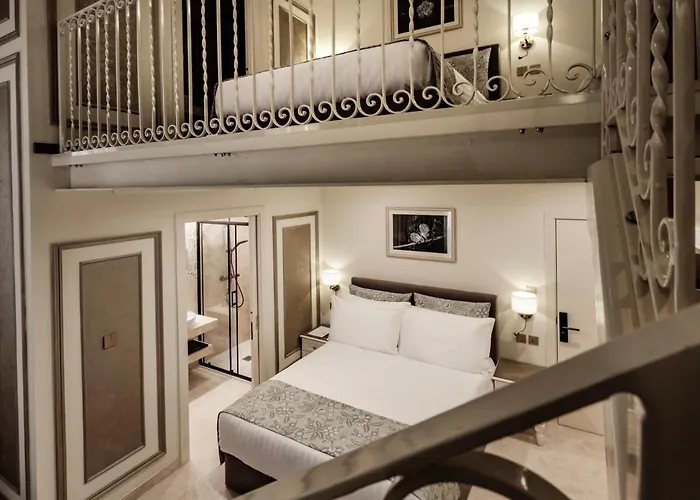 Sterling Luxury Hotel *