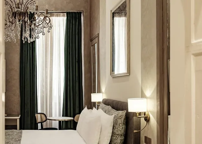 Sterling Luxury Ξενοδοχείο