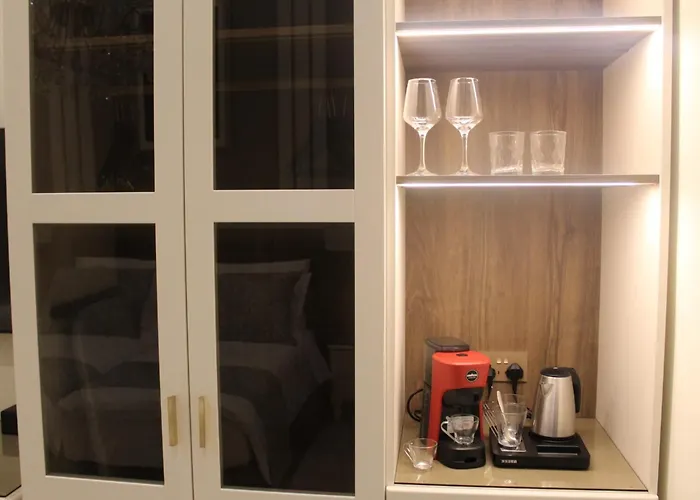 Sterling Luxury Ξενοδοχείο